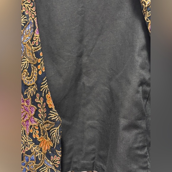 Theo Stunning Vintage Beaded Embroidered Vest size M black pockets tie in back - Picture 9 of 11